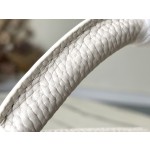 𝐋𝐎𝐔𝐈𝐒𝐕𝐔𝐈𝐓𝐓𝐎𝐍 M21887 Blue Small This CAPUCINES BB Handbag